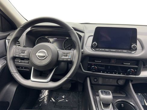 Used 2024 Nissan Rogue SV w/ SV Premium Package image 52