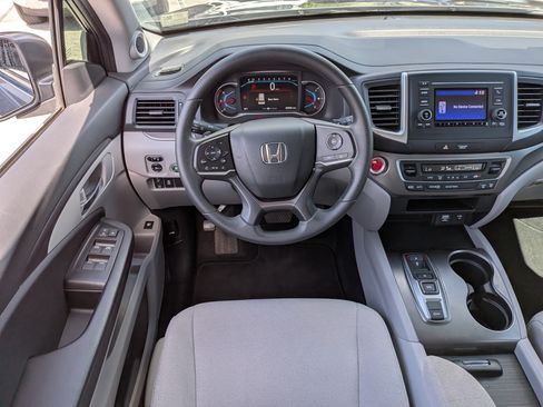 Used 2021 Honda Pilot LX image 16