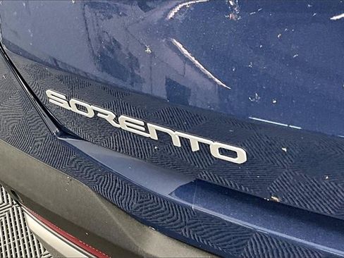 New 2026 Kia Sorento S w/ S Panoramic Sunroof Package image 10