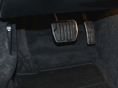 Used 2024 Jaguar F-TYPE R-Dynamic RWD image 20