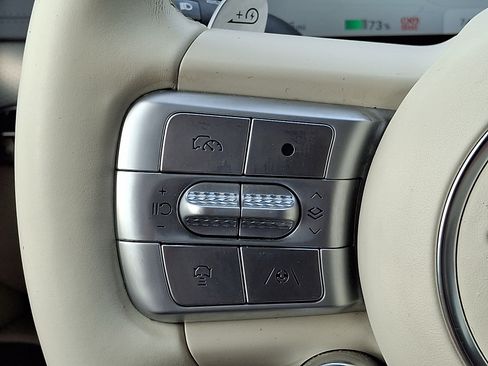 Certified 2023 Genesis GV60 Advanced AWD/4WD image 21
