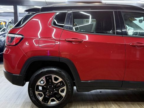Used 2018 Jeep Compass Trailhawk AWD/4WD image 14
