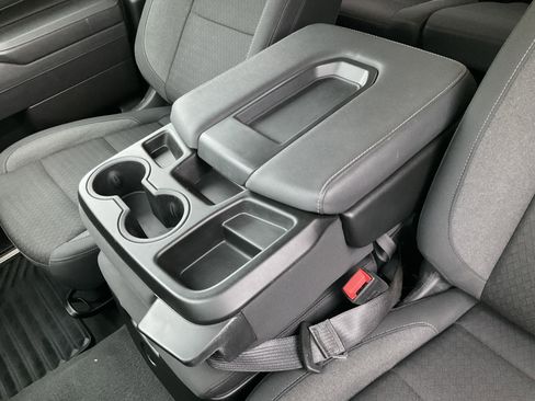 Used 2025 Chevrolet Silverado 3500 LT w/ Convenience Package image 20