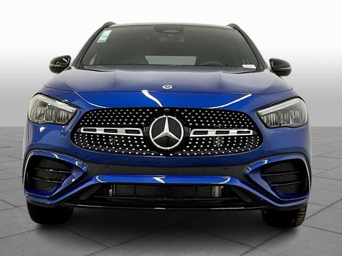 Used 2025 Mercedes-Benz GLA 250 image 3