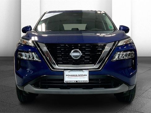 Certified 2023 Nissan Rogue SV image 2