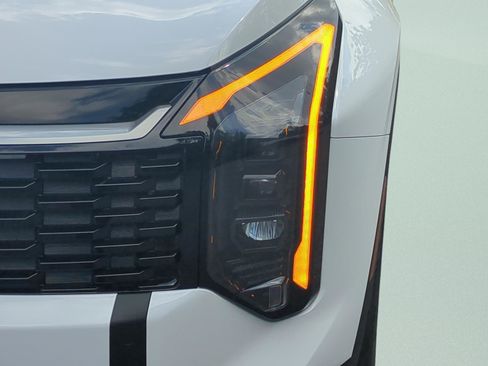 New 2026 Kia Sportage EX FWD image 25