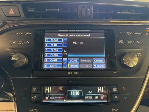 Used 2013 Toyota Avalon Limited image 17