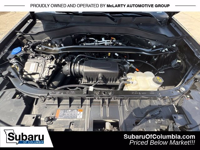 Used 2024 Ford Explorer Limited AWD/4WD image 14