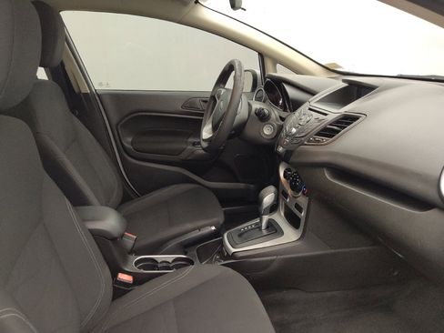 Used 2019 Ford Fiesta SE FWD image 21