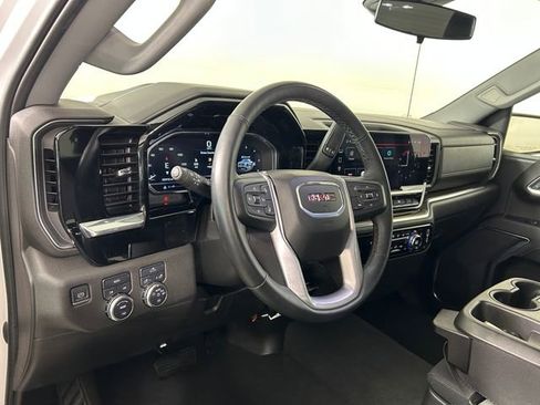 Used 2023 GMC Sierra 1500 Elevation image 14