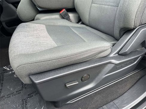 Used 2024 Ford F250 XLT w/ Snow Plow Prep Package image 19