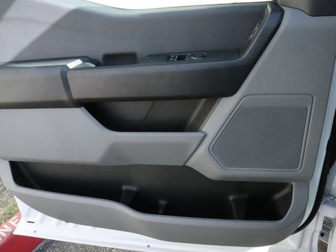 Used 2024 Ford F350 XL w/ XL Chrome Package image 17