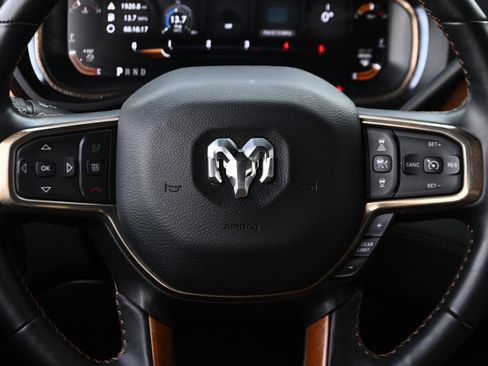 Used 2024 RAM 3500 Limited w/ Safety Group image 40