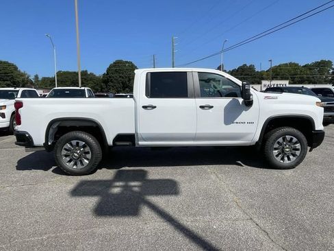 New 2026 Chevrolet Silverado 2500 Custom w/ Custom Value Package AWD/4WD image 2