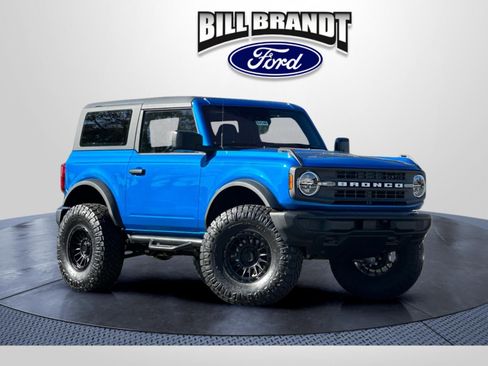 New 2025 Ford Bronco 2-Door AWD/4WD image 1