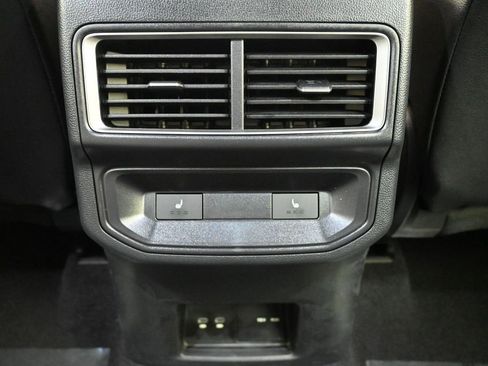 New 2026 Volkswagen Atlas Cross Sport SEL Premium R-Line image 21