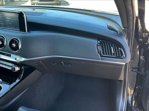 Used 2021 Kia Stinger GT-Line image 19