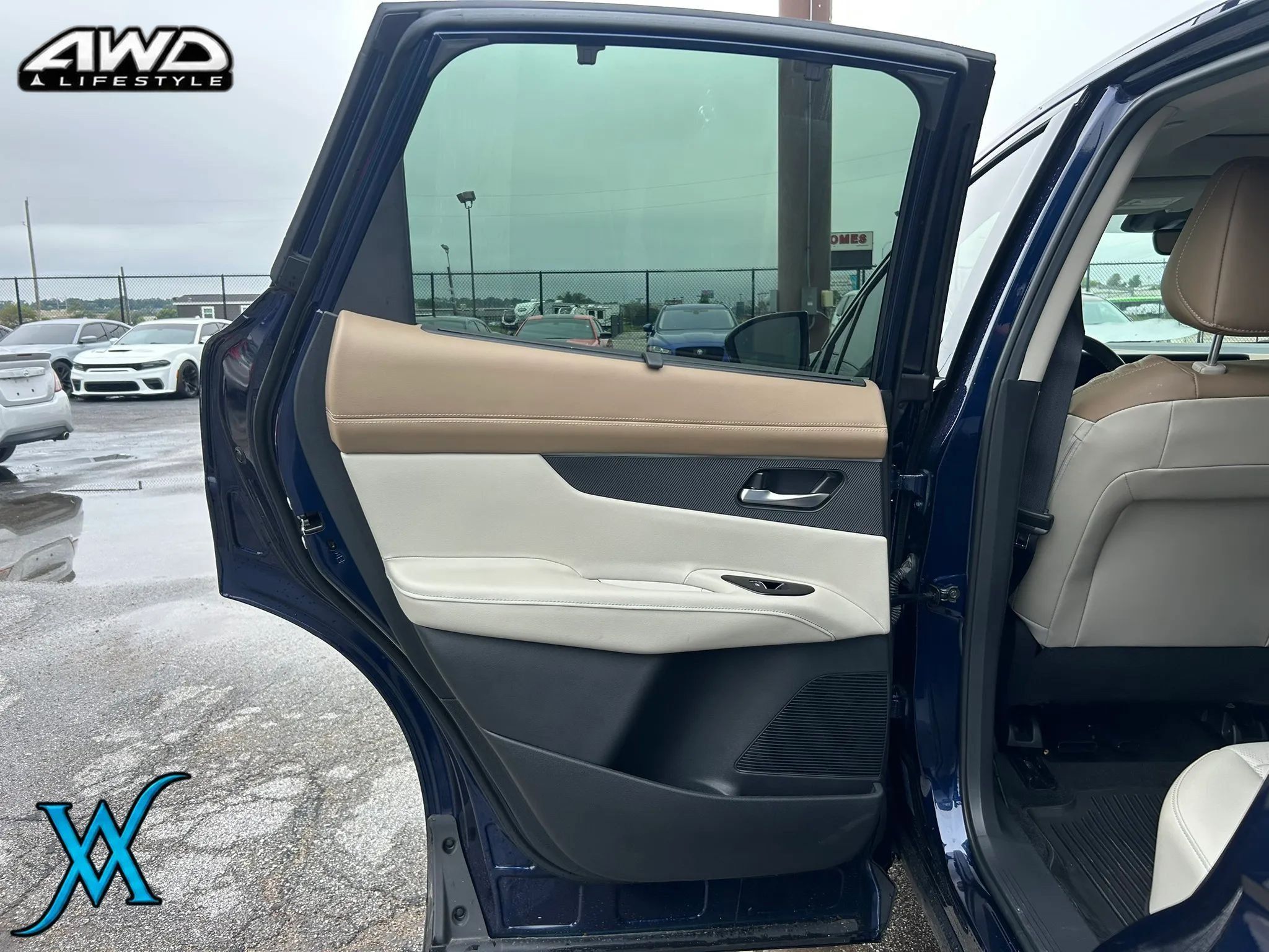 Used 2025 Nissan Murano Platinum AWD/4WD image 14