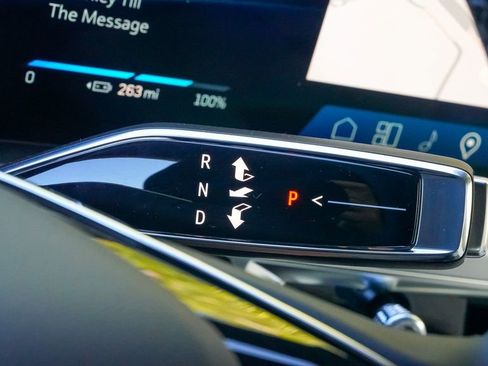 New 2026 Cadillac Lyriq Luxury image 22