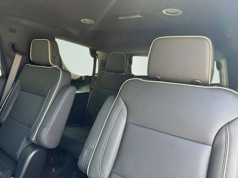 New 2026 GMC Yukon Elevation w/ LPO, Floor Liner Package RWD image 23