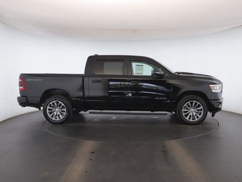 Used 2023 RAM 1500 Laramie AWD/4WD image 23