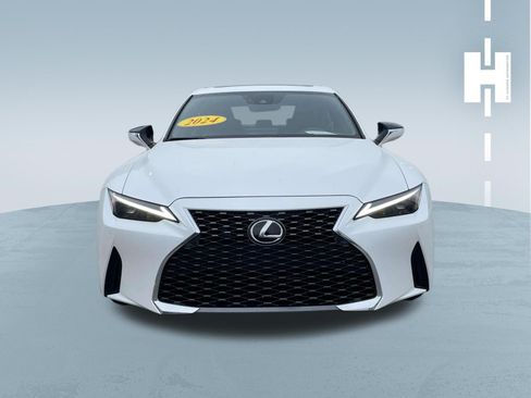 Used 2024 Lexus IS 300 w/ Comfort Package RWD image 2