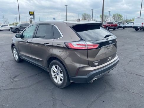 Used 2019 Ford Edge SEL image 3
