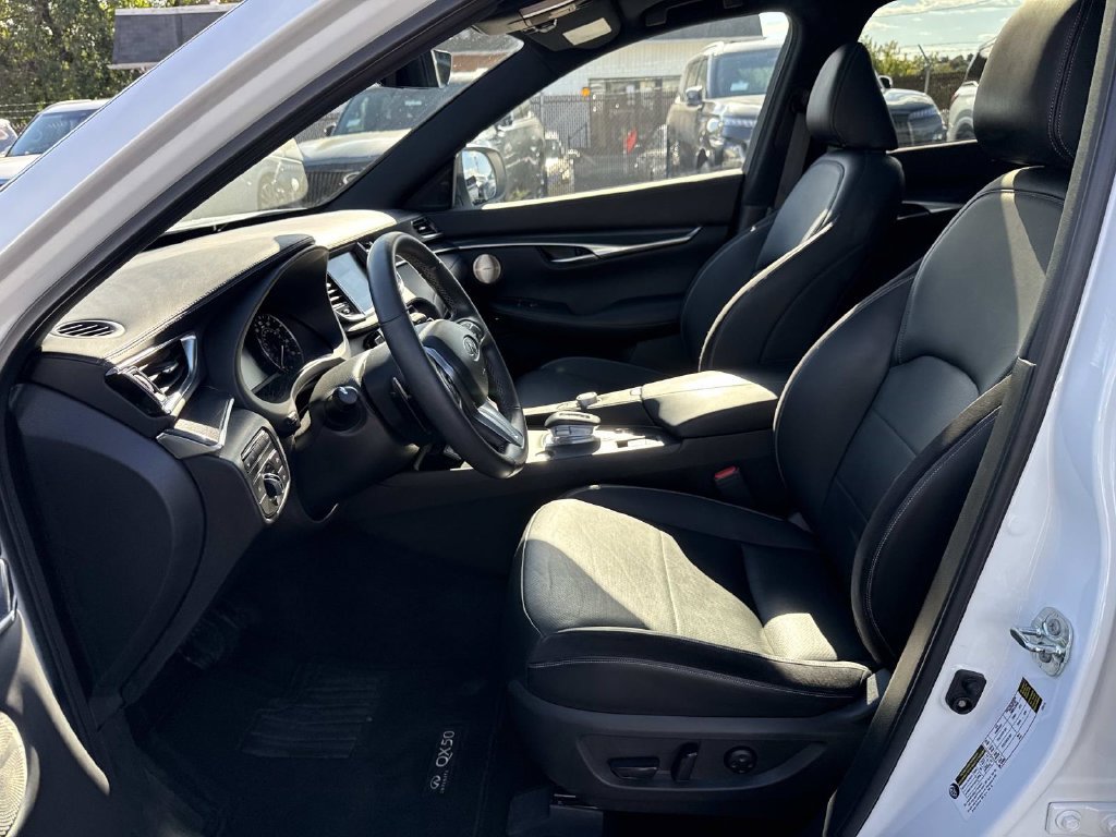 Used 2023 INFINITI QX50 Sport AWD/4WD image 16