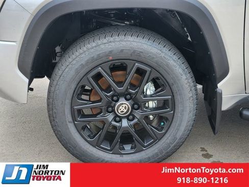 New 2026 Toyota Tundra SR5 AWD/4WD image 9