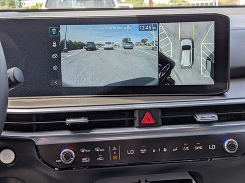 New 2026 Kia Sorento SX Prestige AWD/4WD image 17
