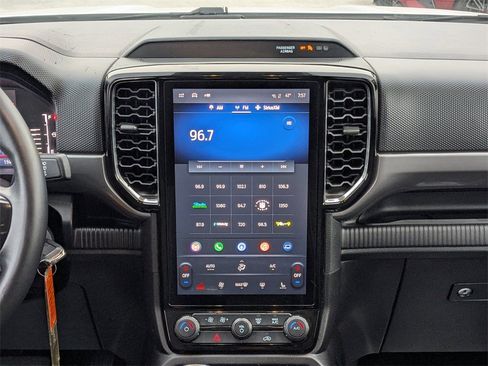 Used 2024 Ford Ranger XLT w/ FX4 Off-Road Package image 17