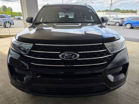 Used 2020 Ford Explorer XLT w/ Comfort Package AWD/4WD image 6