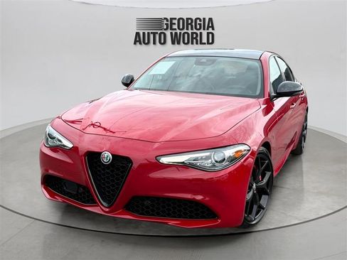 Used 2020 Alfa Romeo Giulia w/ Nero Edizione image 1