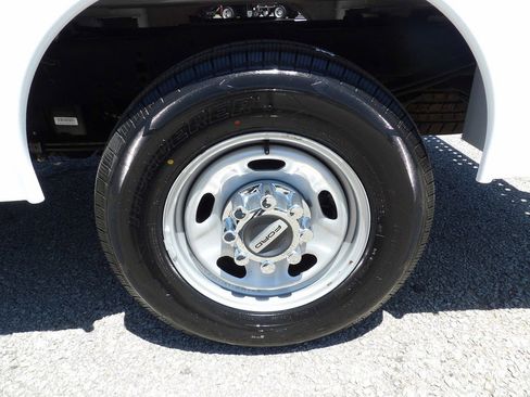 Used 2023 Ford F250 XL w/ XL Chrome Package AWD/4WD image 63