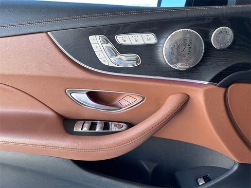 Used 2018 Mercedes-Benz E 400 Coupe image 18