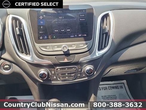 Used 2021 Chevrolet Equinox LT AWD/4WD image 14