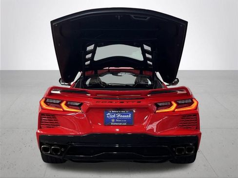 Used 2020 Chevrolet Corvette Stingray Preferred Cpe w/ 2LT Preferred Equipment Group RWD image 11