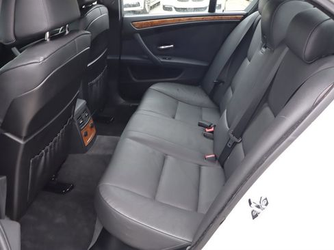 Used 2009 BMW 528i xDrive Sedan AWD/4WD image 18