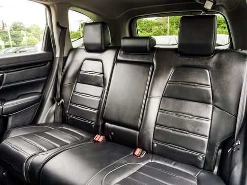 Used 2020 Honda CR-V Touring image 37