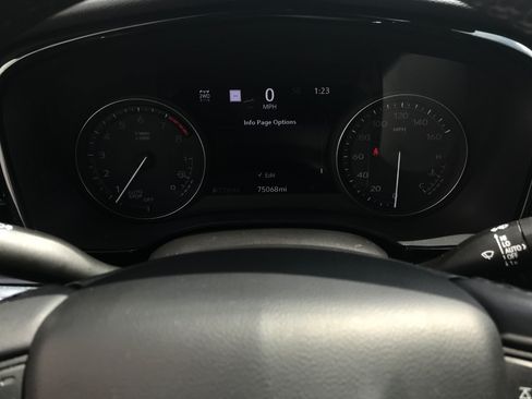 Used 2024 Cadillac XT6 Sport w/ LPO, Onyx Lite Package AWD/4WD image 3