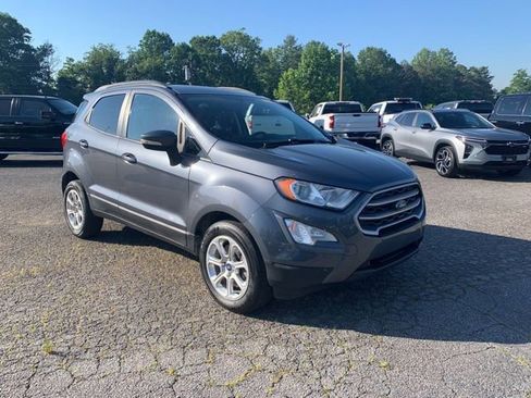 Used 2020 Ford EcoSport SE FWD image 2