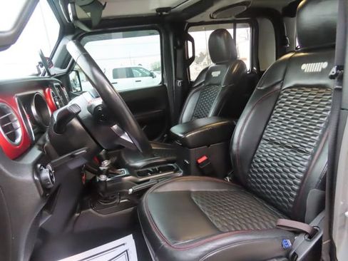 Used 2020 Jeep Gladiator Rubicon AWD/4WD image 20