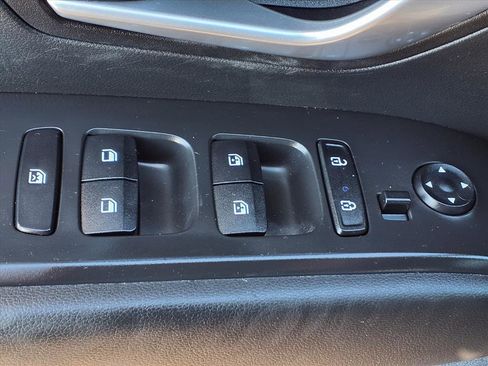 Used 2023 Hyundai Santa Cruz SEL image 17