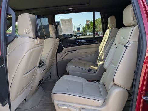 Used 2024 Cadillac Escalade ESV Premium Luxury image 14