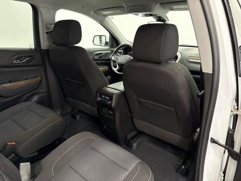 Used 2023 GMC Acadia SLE w/ Driver Convenience Package image 46