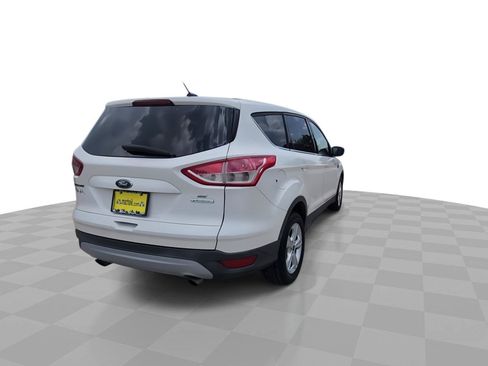 Used 2014 Ford Escape SE FWD image 8