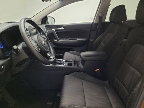 Used 2017 Kia Sportage LX image 17