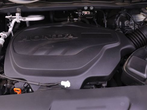 Used 2023 Honda Odyssey Touring image 16