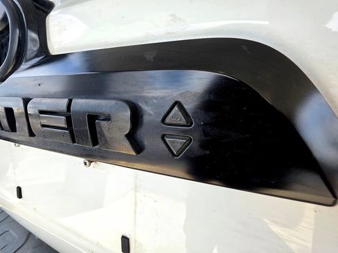 Used 2021 Toyota 4Runner TRD Off-Road Premium w/ Moonroof Package AWD/4WD image 6
