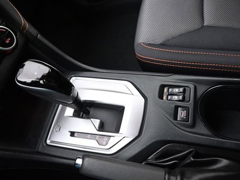 Certified 2023 Subaru Crosstrek 2.0i Premium image 33